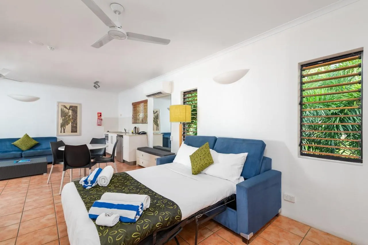 **** Aparthotel Paradise On The Beach Resort Palm Cove Australia